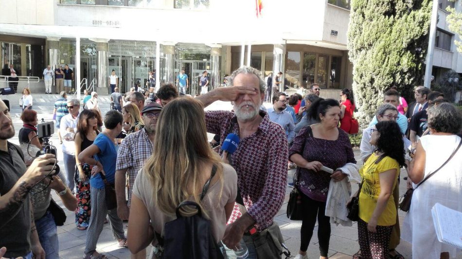 Willy Toledo en libertad provisional a la espera de la decisión del juzgado de instrucción