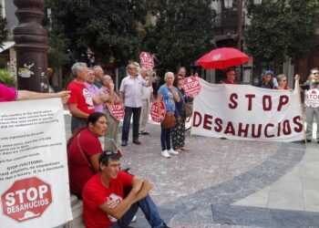 La familia de Rahal Bounaori, en situación de exclusión social, a punto de ser desahuciada por la Junta de Andalucía