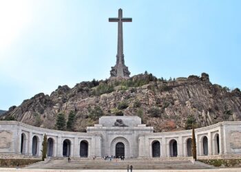 El Congreso aprueba el decreto ley que permitirá exhumar a Franco del Valle de los Caídos