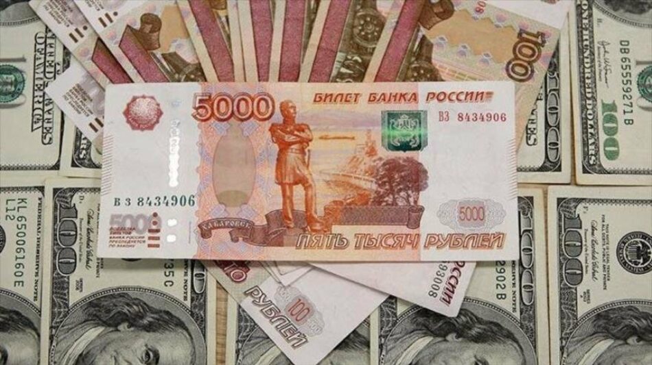 Rusia elabora plan secreto para liberar su economía del dólar