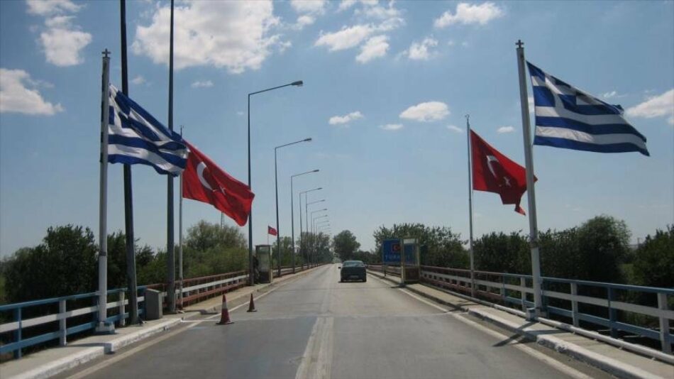 Asesinan a 3 refugiadas en la frontera entre Grecia y Turquía