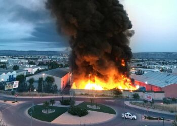 La Fiscalía pone medidas para atajar los numerosos incendios en plantas de reciclaje