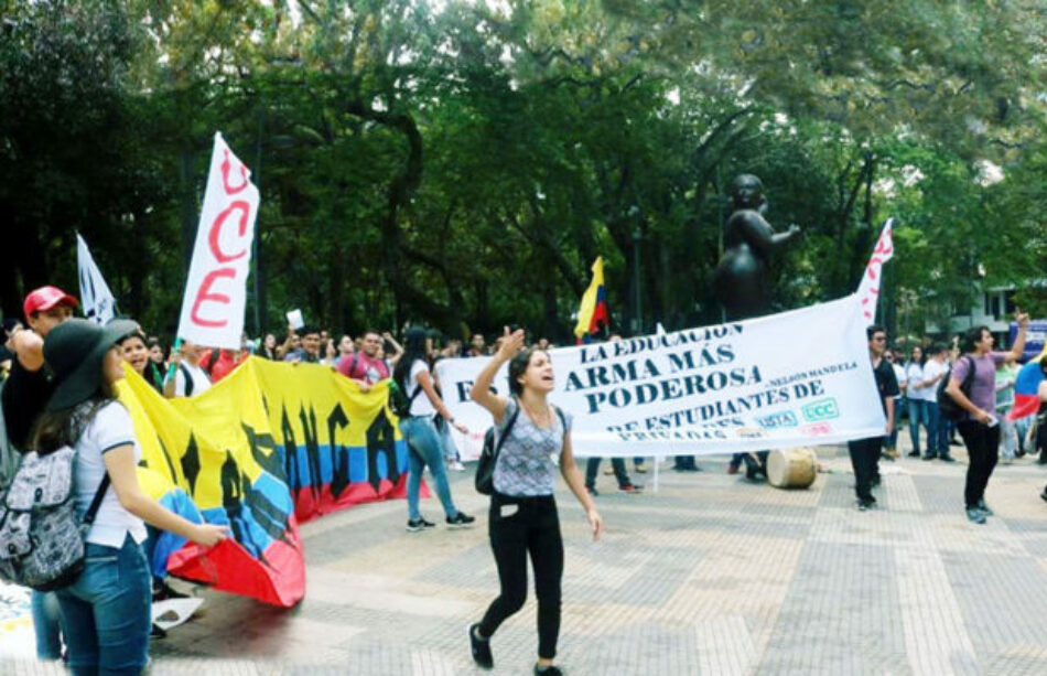Colombia. Matan a líderes sociales que se oponen al saqueo de los bienes comunes