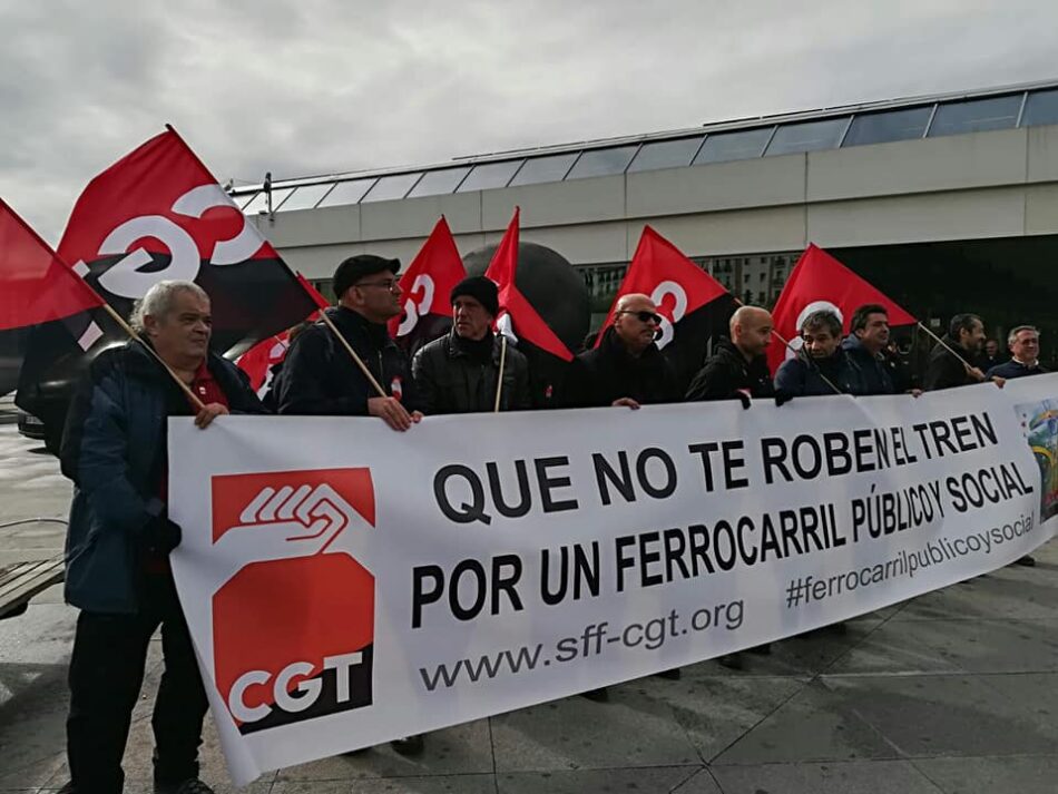 Normalidad en el desarrollo de la jornada por parte de la plantilla de Renfe y Adif, y malas prácticas por parte de Renfe