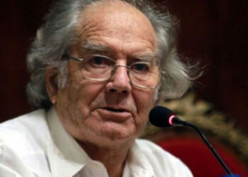 Premio Nobel Pérez Esquivel reclama salida al mar para Bolivia