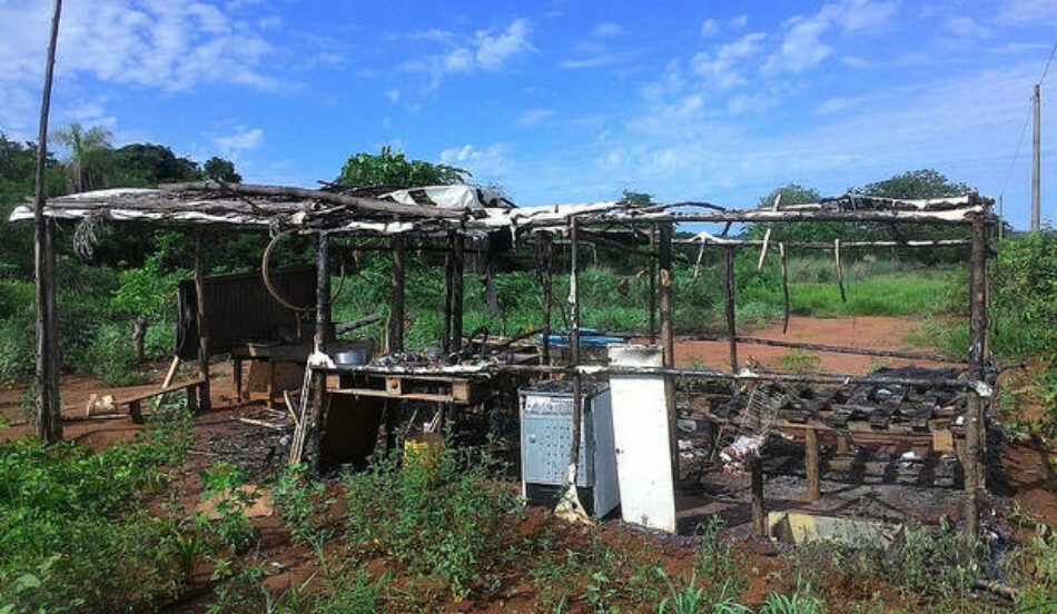 Seguidores de Bolsonaro prendieron fuego en campamento del MST en Mato Grosso do Sul