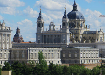 La Junta Directiva de la Federación de Asociaciones de Memoria Histórica de la Región Murcia muestra su rechazo al traslado de los restos de Franco a la Almudena y propone una salida legal a esta provocación