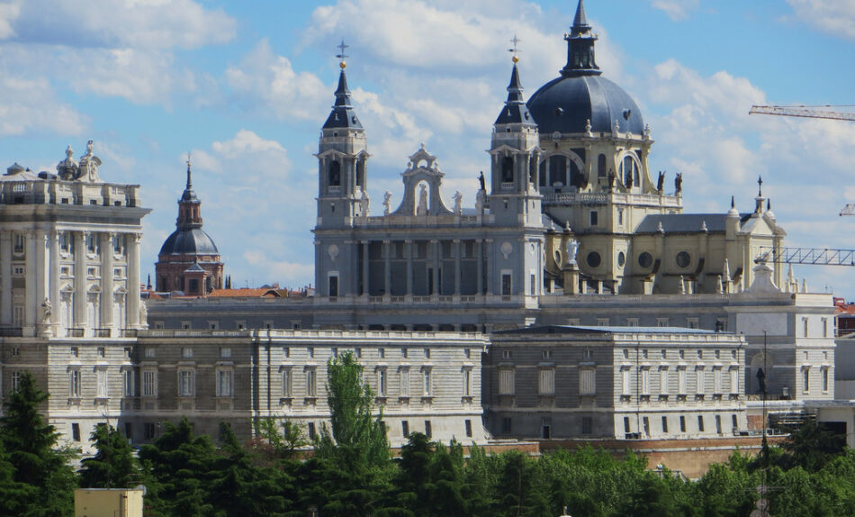 La Junta Directiva de la Federación de Asociaciones de Memoria Histórica de la Región Murcia muestra su rechazo al traslado de los restos de Franco a la Almudena y propone una salida legal a esta provocación