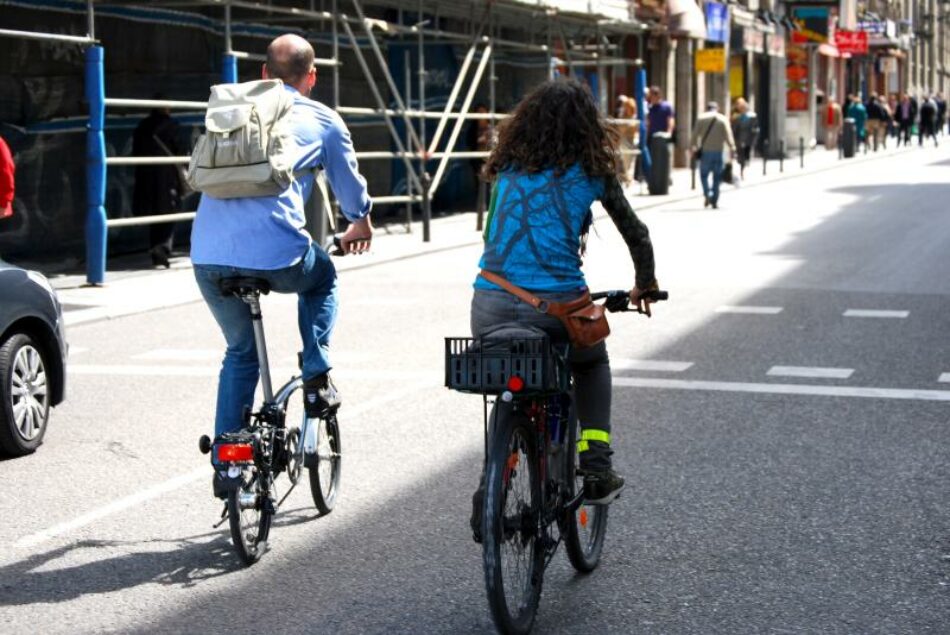 León en Común acusa al Ayuntamiento de León de no favorecer el uso del transporte alternativo