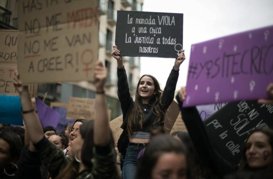 La Unidad Central de Ciberdelincuencia de la Policía Nacional localiza a la persona que difundió la imagen y los datos personales de la víctima de ‘La manada’