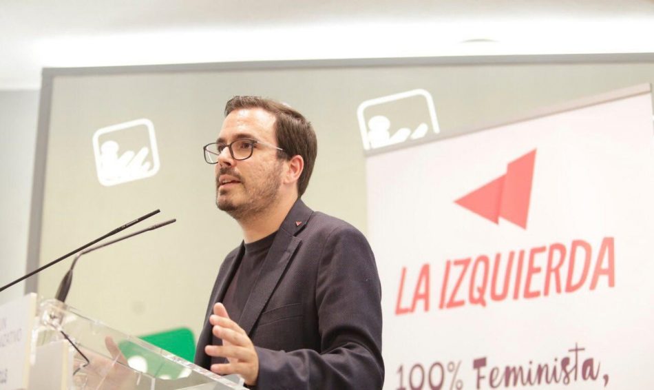 Garzón pide “estar alerta” ante el “enormemente preocupante” auge de los ataques homófobos de grupos ultra “dentro de la estrategia para criminalizar al que es diferente”