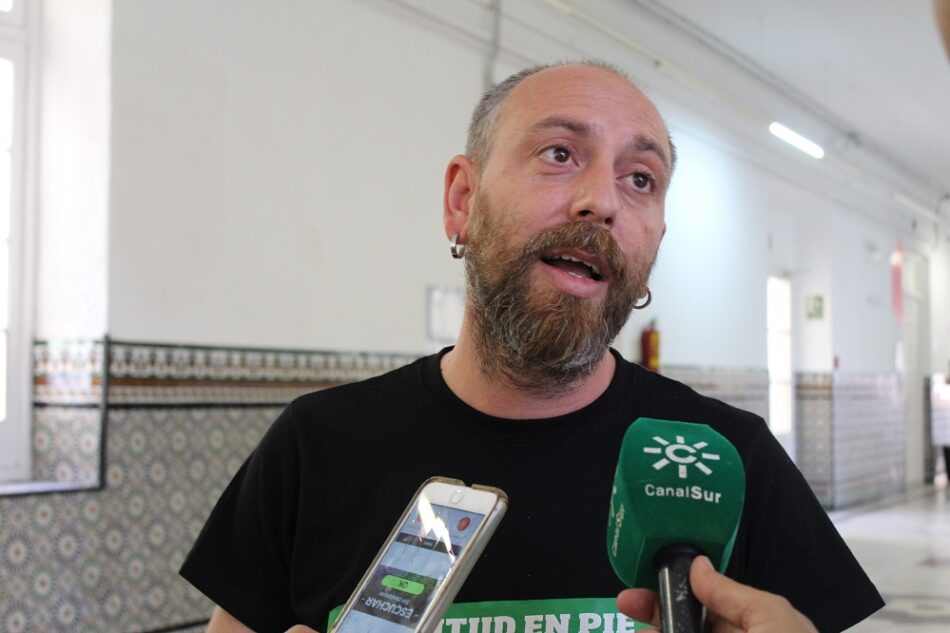 El PCA apoya la huelga convocada a partir de mañana por los trabajadores del aeropuerto de la Base de Rota y denuncia el abandono de Susana Díaz y Pedro Sánchez