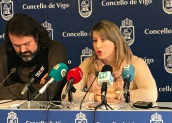 En Marea denuncia o rodillo de PP e PSOE e reclama rigor para que o acontecido no Marisquiño non se repita