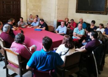 IU Sevilla exige al gobierno de Espadas que “destapone” la situación de los servicios adaptados de la plantilla municipal