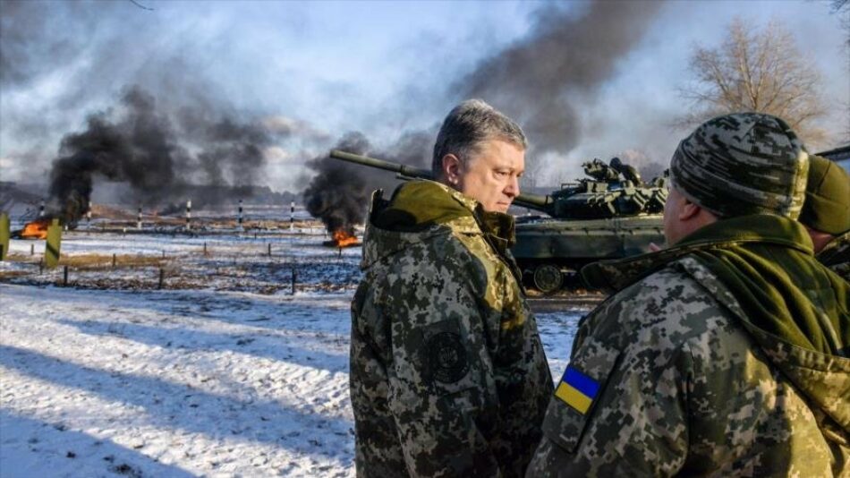 Poroshenko acusa a Rusia de intentar anexarse toda Ucrania