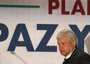López Obrador apuesta por estrategia militar contra la violencia