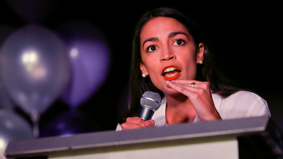 La Demócrata Socialista Alexandria Ocasio-Cortez ya es congresista con un 78% de los votos en el Distrito 14 de Nueva York