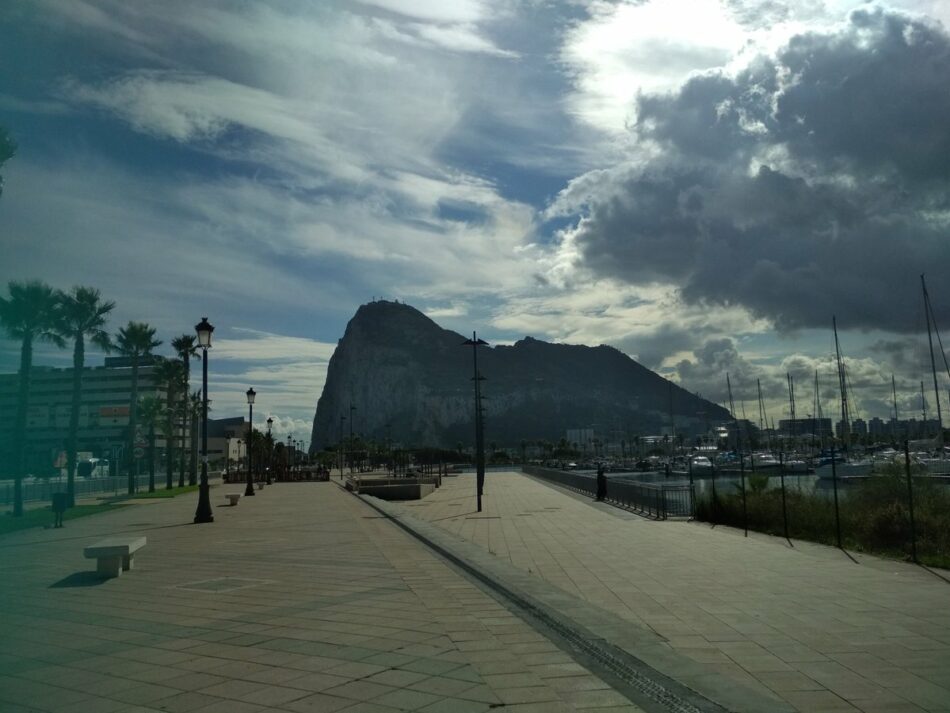 Unidos Podemos insta al Gobierno a activar un plan de regeneración económica sostenible para el Campo de Gibraltar