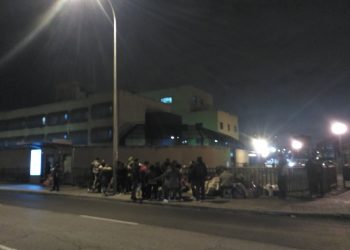 ¡Los recortes del Gobierno del PSOE a las Oficinas de Extranjería impiden el derecho de asilo de los refugiados!