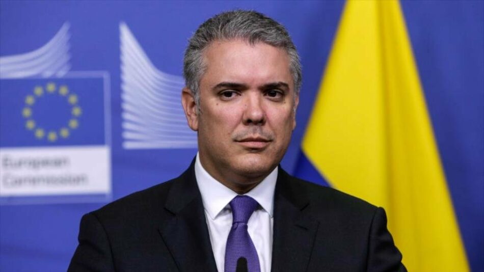 La valoración de Iván Duque se desploma tras cien días de gobierno