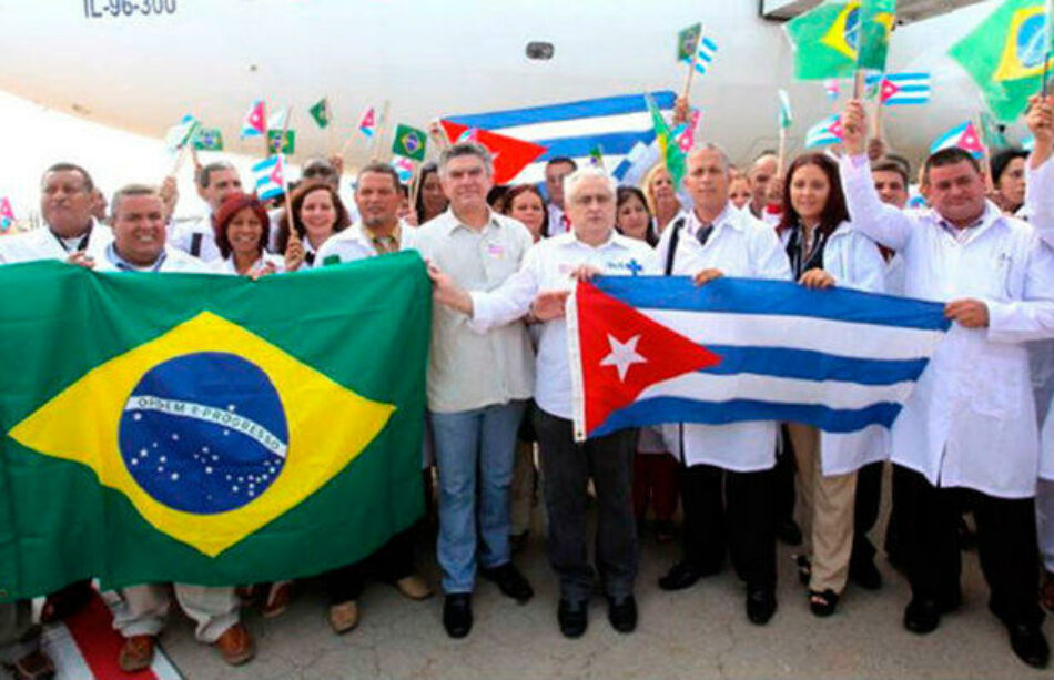 Bolsonaro ataca al pueblo humilde persiguiendo a la medicina solidaria cubana