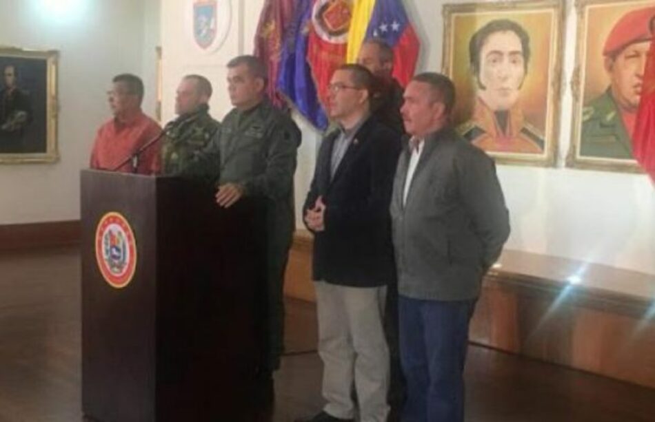 Venezuela: Capturados 9 paramilitares colombianos e incautadas armas de guerra en Amazonas