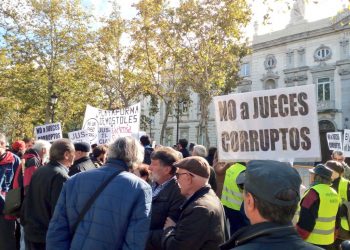 Podemos e IU animan a la movilización frente al Tribunal Supremo tras el escándalo de la sentencia de las hipotecas