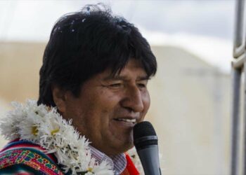 Candidatura de Evo Morales supera último escollo legal