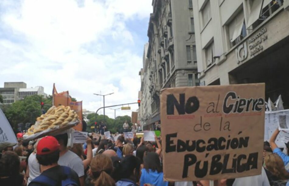 Argentina. Paro docente y movilización contra el cierre de escuelas nocturnas