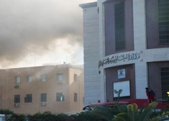 Ataque a Ministerio de Exteriores en Libia deja 3 fallecidos