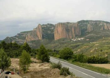 Unidos Podemos impulsa iniciativa para que el Gobierno se coordine con todas las administraciones para evitar daños en las fosas comunes durante los trabajos en las carreteras