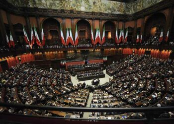 Inicia parlamento italiano examen final del proyecto de presupuesto