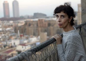 La justicia griega condena a Lola Gutiérrez a 17 meses de prisión por intentar ayudar a un menor a reencontrarse con su familia