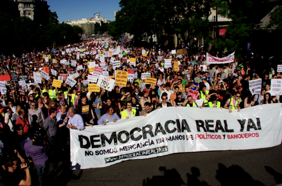 CGT: “Nuestros ‘Chalecos Amarillos’ fueron las personas indignadas del 15M, desmovilizadas tras la creación de nuevos partidos que repetían esquemas de la ‘izquierda’ de arriba”