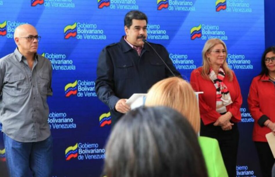 Presidente Maduro denuncia intento de golpe de estado