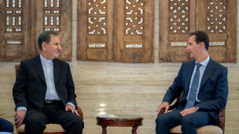 Al-Asad pide reforzar las cooperaciones entre Irán y Siria