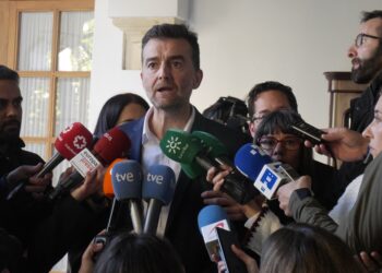 Antonio Maíllo: el acuerdo PP-Vox, con redacción «más ambigua», supone «el inicio de la privatización» de servicios