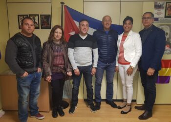 Abeledo valora como frutífera e moi positiva a visita da Cónsul de Cuba Yahima Martínez a Narón en visita oficial