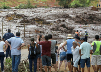 Brasil. Miles de vecinos son desalojados de Brumadinho ante el temor a que reviente una segunda represa