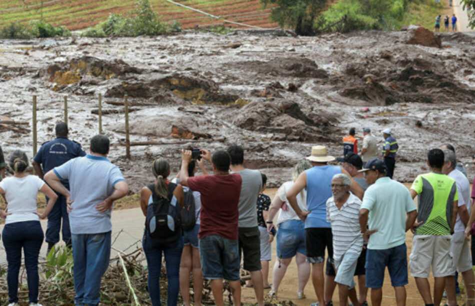 Brasil. Miles de vecinos son desalojados de Brumadinho ante el temor a que reviente una segunda represa