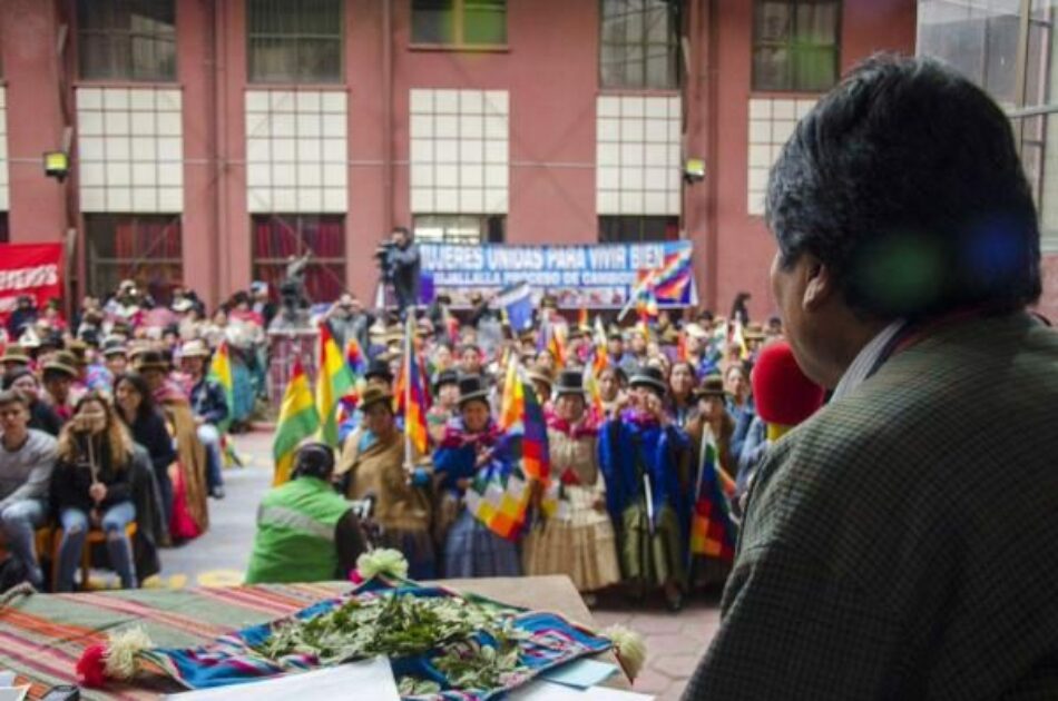 Bolivia. Presidente destaca valor y compromiso de las ‘Mujeres Unidas para Vivir Bien’