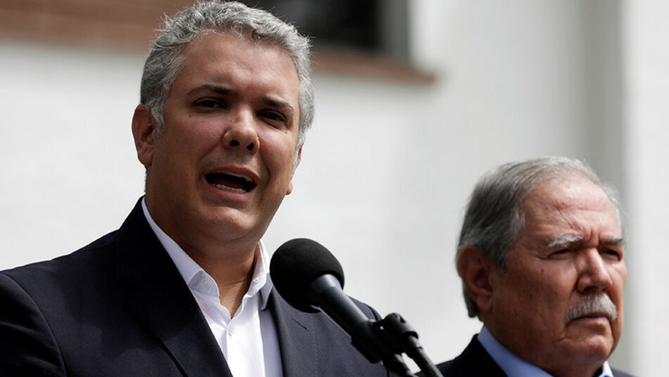 Iván Duque instrumentaliza el atentado de la academia policial para romper el diálogo con ELN