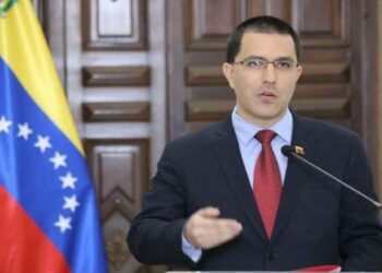 El gobierno venezolano acusa al Grupo de Lima de buscar la desestabilización de su país
