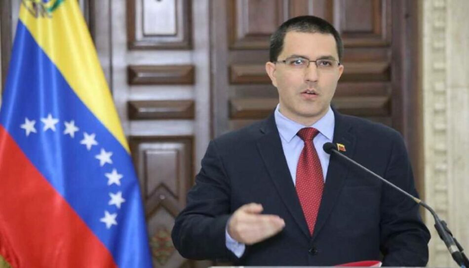 El gobierno venezolano acusa al Grupo de Lima de buscar la desestabilización de su país