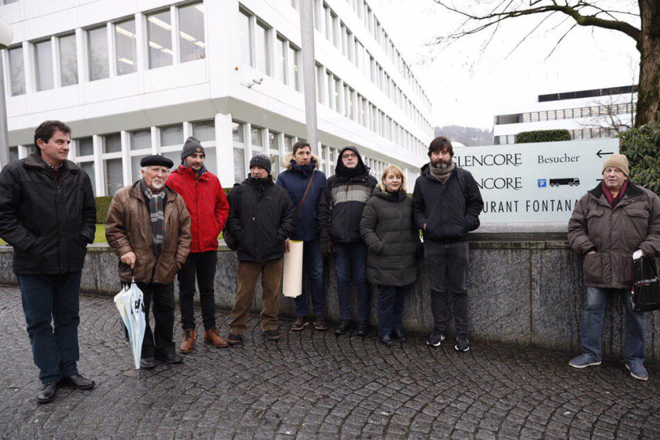 Los trabajadores de Asturiana de Zinc arrancan una promesa de diálogo a la multinacional Glencore en Suiza