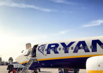 IU Exterior muestra su apoyo a la plantilla de Ryanair en huelga del 8, 10 y 13 de enero y recuerda que es la aerolínea la responsable de las cancelaciones