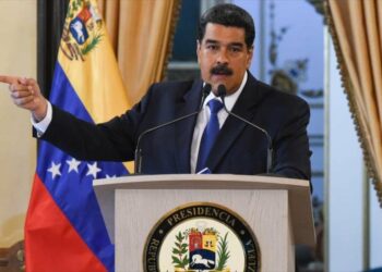 Maduro: Guaidó responderá tarde o temprano ante la justicia