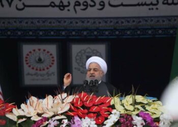 Rohani: Irán seguirá construyendo misiles, no necesita permiso