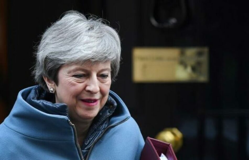 Theresa May abre la puerta a retrasar la salida de la UE