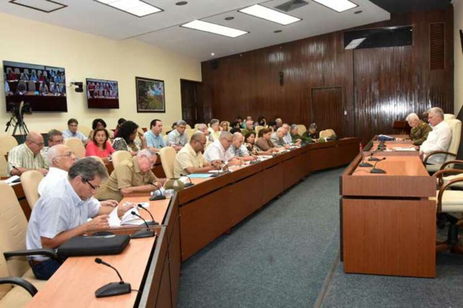 Díaz-Canel indica priorizar problema de casas dañadas por tornado